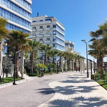 Seaside Bliss In Qerret Beach Golem  Buitenkant foto