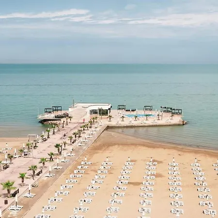 Seaside Bliss In Qerret Beach Golem  Buitenkant foto